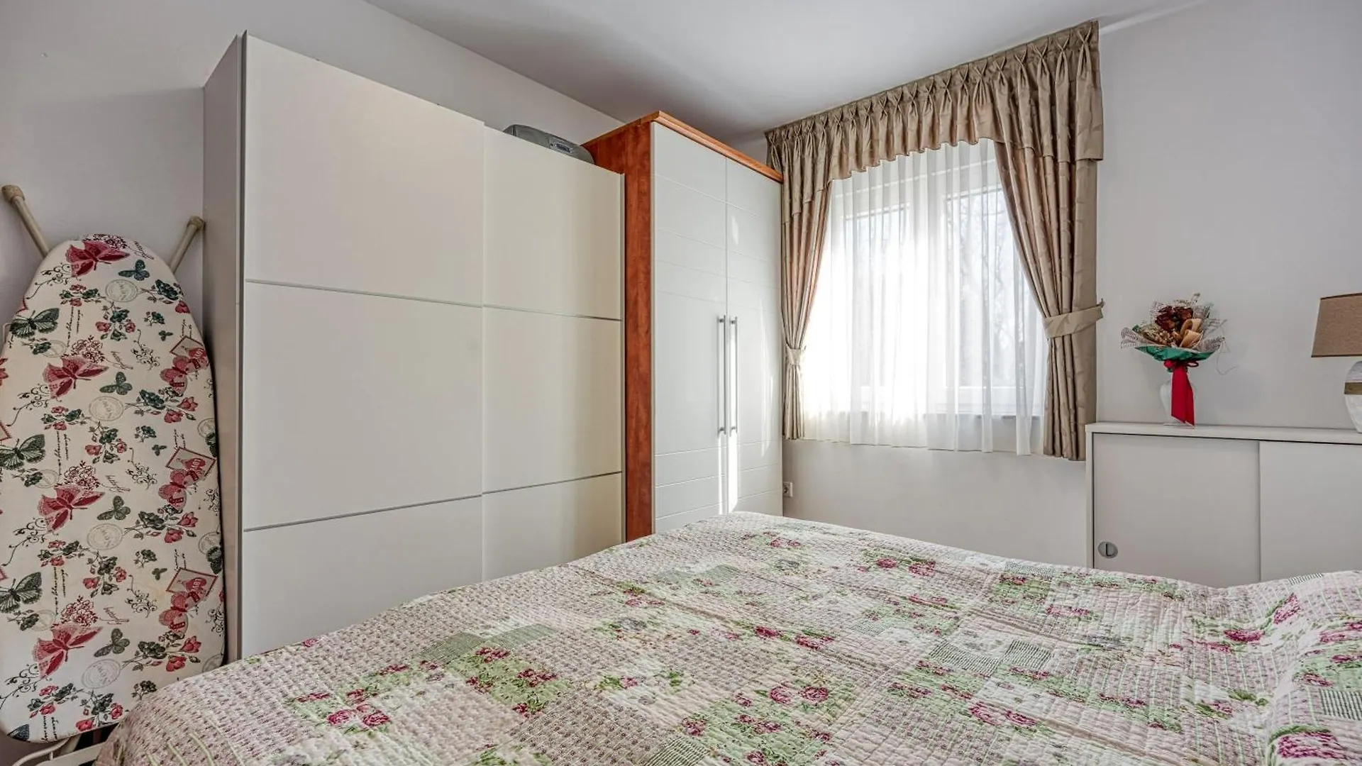 Apartment Kaya - Happy Rentals Pula